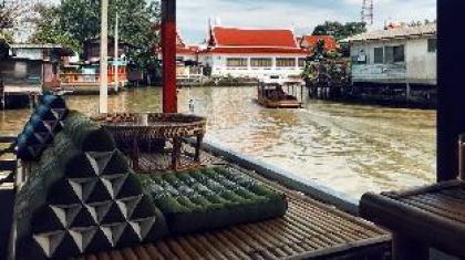 Garuda canale at Khlong Mon 22 Wat Khrut BKK - image 6