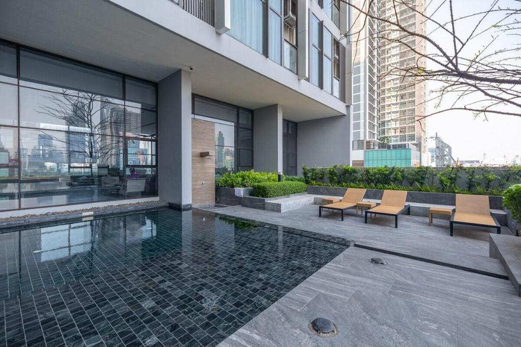 HiddenGem LOFT 1 bedroom with Cityview at Asok - image 2