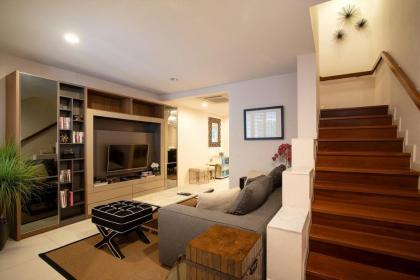 Breezy Haus In Asoke (Pool walk to BTS/MRT) :LUX Bangkok 