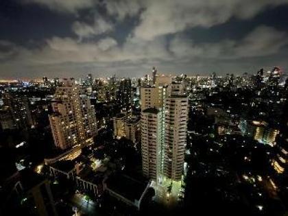 Luxury 2BedRooms on the Clouds in Downtown Bangkok - image 10