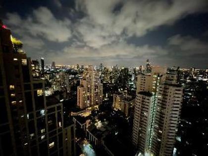 Luxury 2BedRooms on the Clouds in Downtown Bangkok - image 11