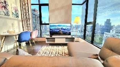 Luxury Penthouse 2bed CBD 20min BKK DMK FreePickUp - image 2