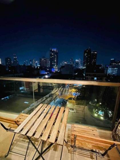 Luxury 1Bed 1Bath 300m BTS Phrom Phong Emporium - image 14