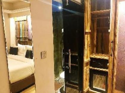 Superior room at sukhumvit 16 26sqm - image 4