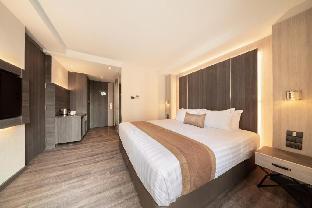 Deluxe room at Sukhumvit 22 20sqm - image 2