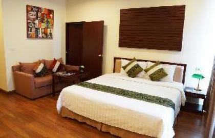 Deluxe room at Sukhumvit 2 30sqm Bangkok 