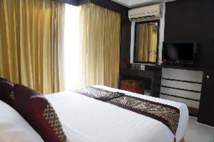 Standard Double room at Phethburi 13 22sqm - image 5