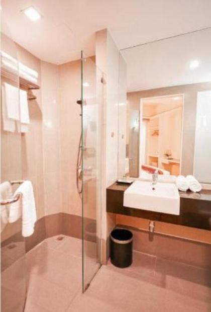 Superior Double Room at Asoke 20sqm - image 11