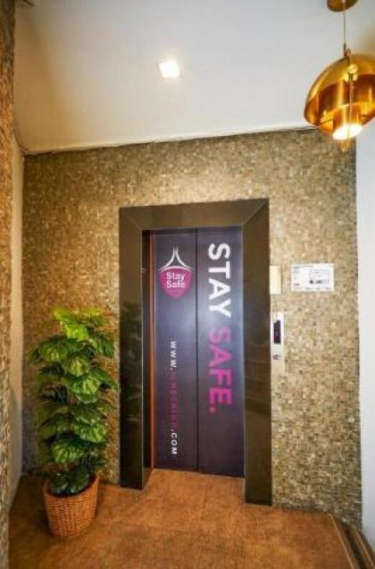 Superior Double Room at Asoke 20sqm - image 12