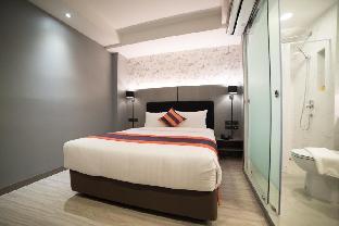 Superior Double Room at Ekkamai 20sqm - main image