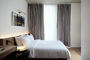 Suite Room at Sathorn 43sqm - image 7