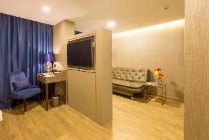 Premier Room at Sukhumvit 5 40sqm - image 6