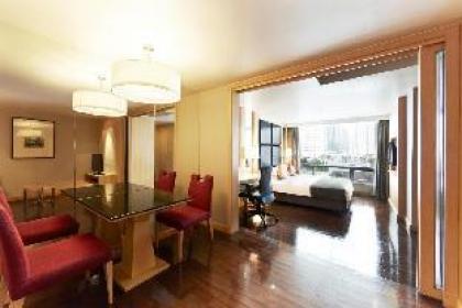 Lovely one bedroom lake view 95sqm - central area - image 2