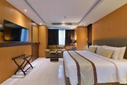 Premium 1 bedroom suite at Sukhumvit20 36sqm - image 4