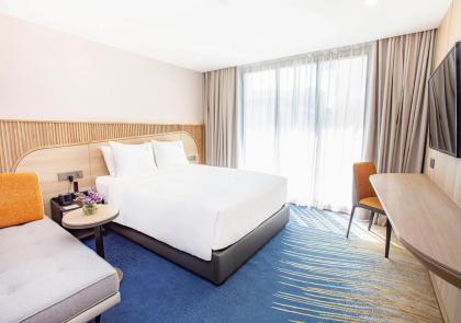 Holiday Inn Express And Suites Bangkok Central Pier - image 14