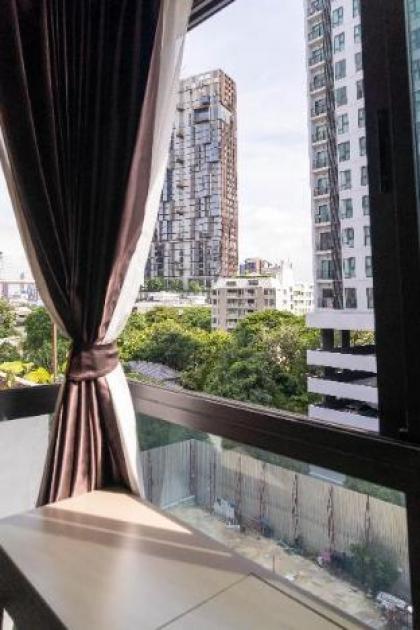 Luxury Room Near BTS Thong Lor [Suite 1] - image 4