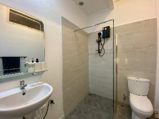 Townhome 1 BR private bathR 130m. to BTS Ploenchit - image 6