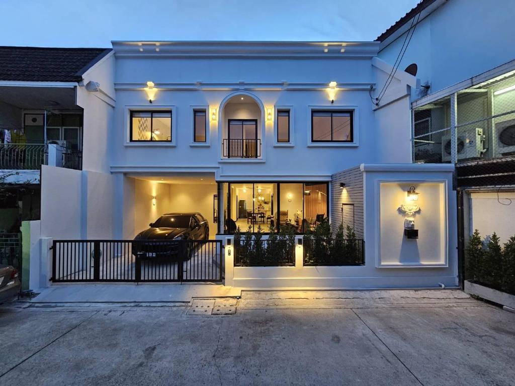 Bangkok Modern Luxury Villa 曼谷 三卧三卫 豪华别墅 - image 4