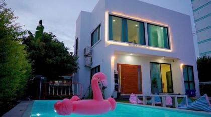 Pool Villa Princess - image 1