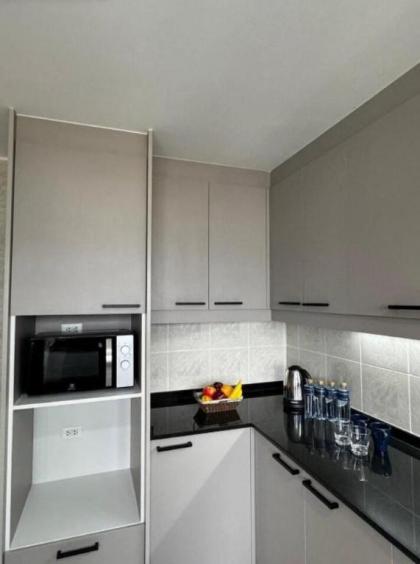 Family 4 Bedrooms Apartment 150 sqm - Thonglor - image 12