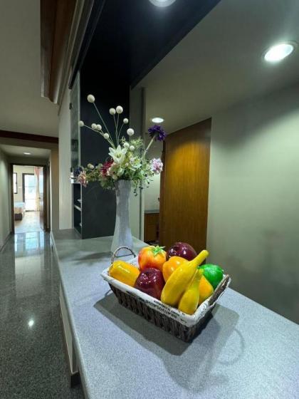 Family 4 Bedrooms Apartment 150 sqm - Thonglor - image 9