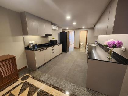 Three bedrooms Apartment 150 sqm - Thonglor - image 3