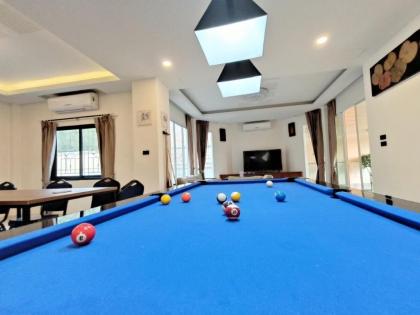 Five bedroom pool villa - image 17